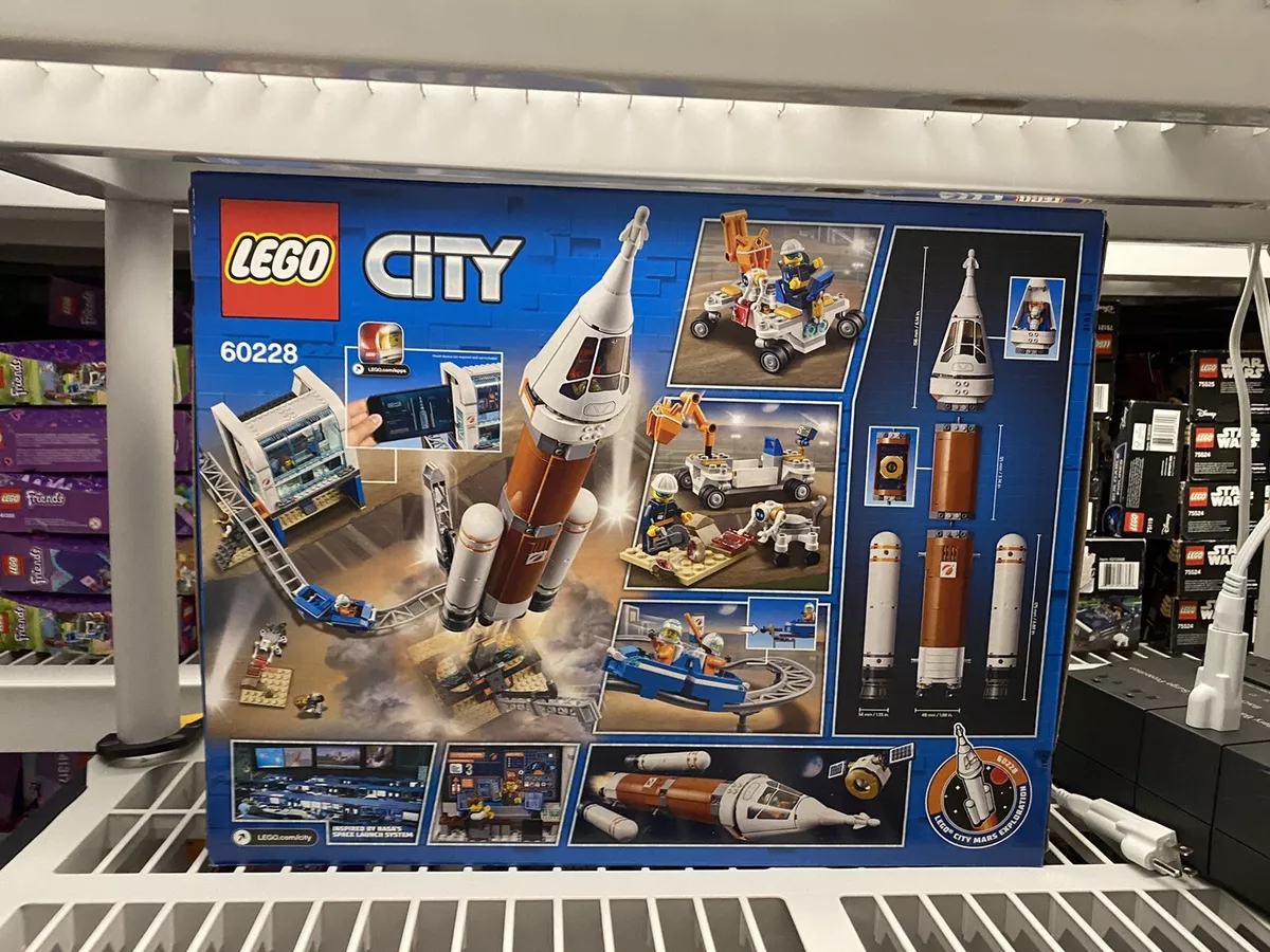 LEGO City Deep Space Rocket and Launch Control 60228 NEW Sealed in Box