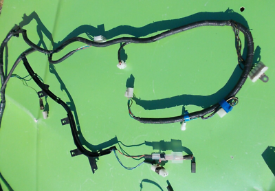 MAZDA 323 88-89 REAR INTERIOR WIRE HARNESS BM64-67-050F OEM