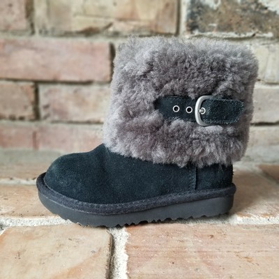 black fur lined ugg boots