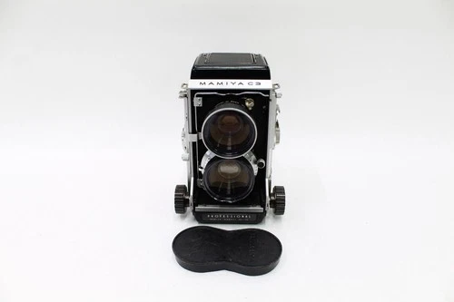 Vintage Mamiya C3 6x6 Medium Format Twin Lens Reflex (TLR) Camera