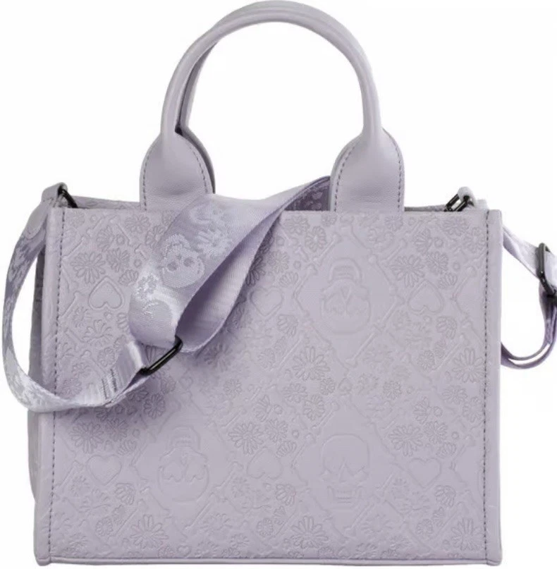 NUEVO CON ETIQUETAS Betsey Johnson Cartera Bolso Cartera Lila Calaveras Flores Huesos XOOLIVE - Imagen 3 de 4