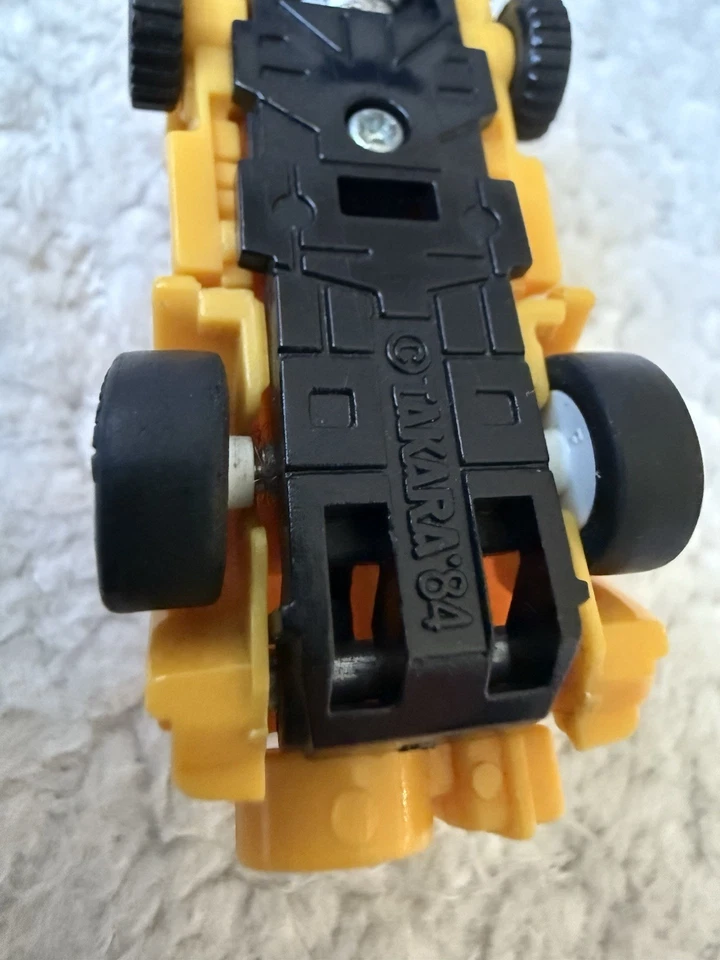 De colección Transformers G1 Autobot Mini Espías Espía Amarillo Jeep 1984 Raro Foto 3 de 4