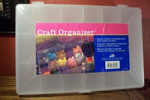 UNIEK Plastic 17 Compartment Craft Organizer