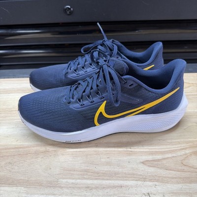 DM0164-400 Nike Air Zoom Pegasus 39 TB Michigan college navy mens size 9.5