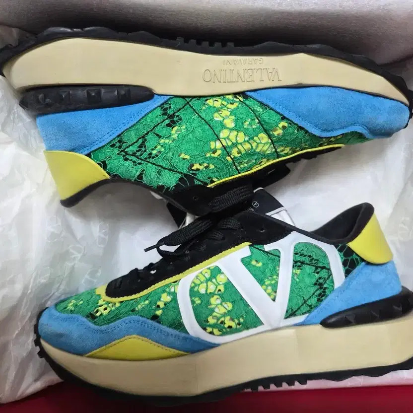 Valentino Lace Runner Sneakers 260 Men’s Shoes thumbnail 5