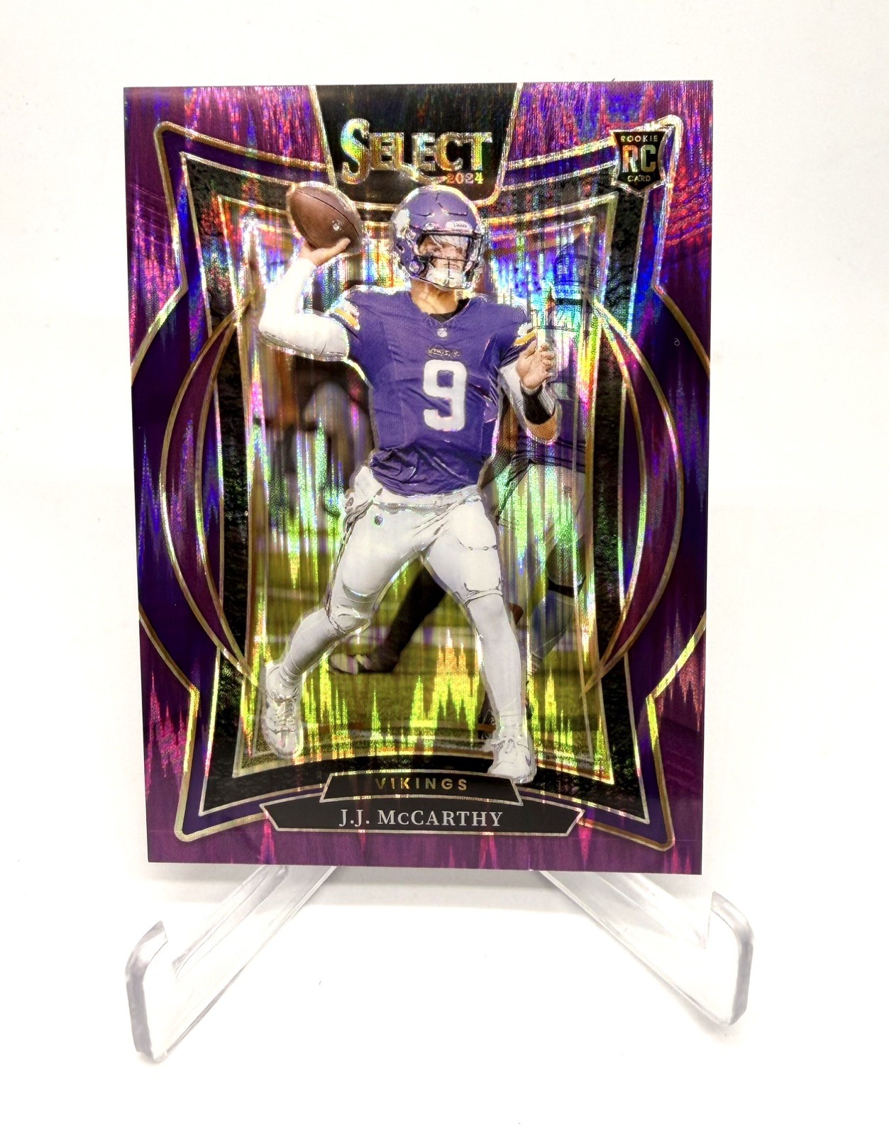 2024 Panini Select - Concourse J.J. McCarthy #24 Purple Shock Prizm /360 (RC)