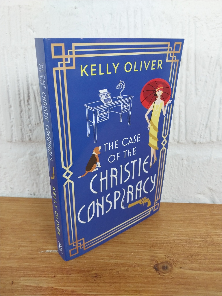 The Case of the Christie Conspiracy — Kelly Oliver Paperback