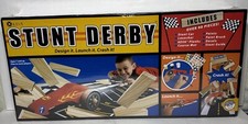 Build & Crash Stunt Derby Car and Launcher Se...