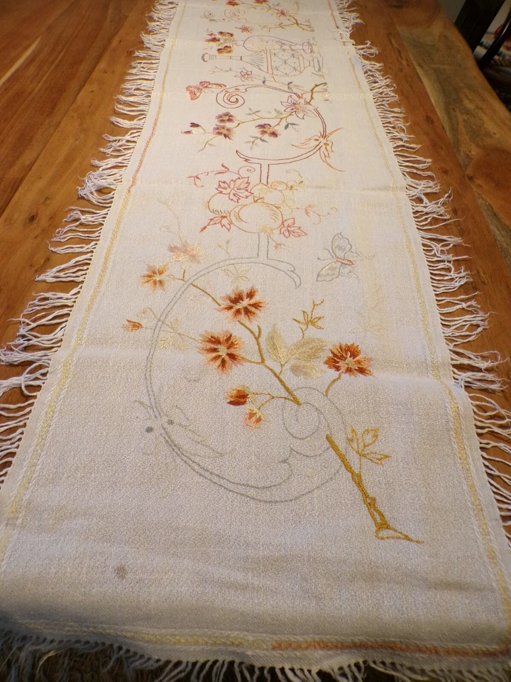 Linge ancien Chemin de table en coton brodé avec franges ( ref 45 ) - Photo 2/4