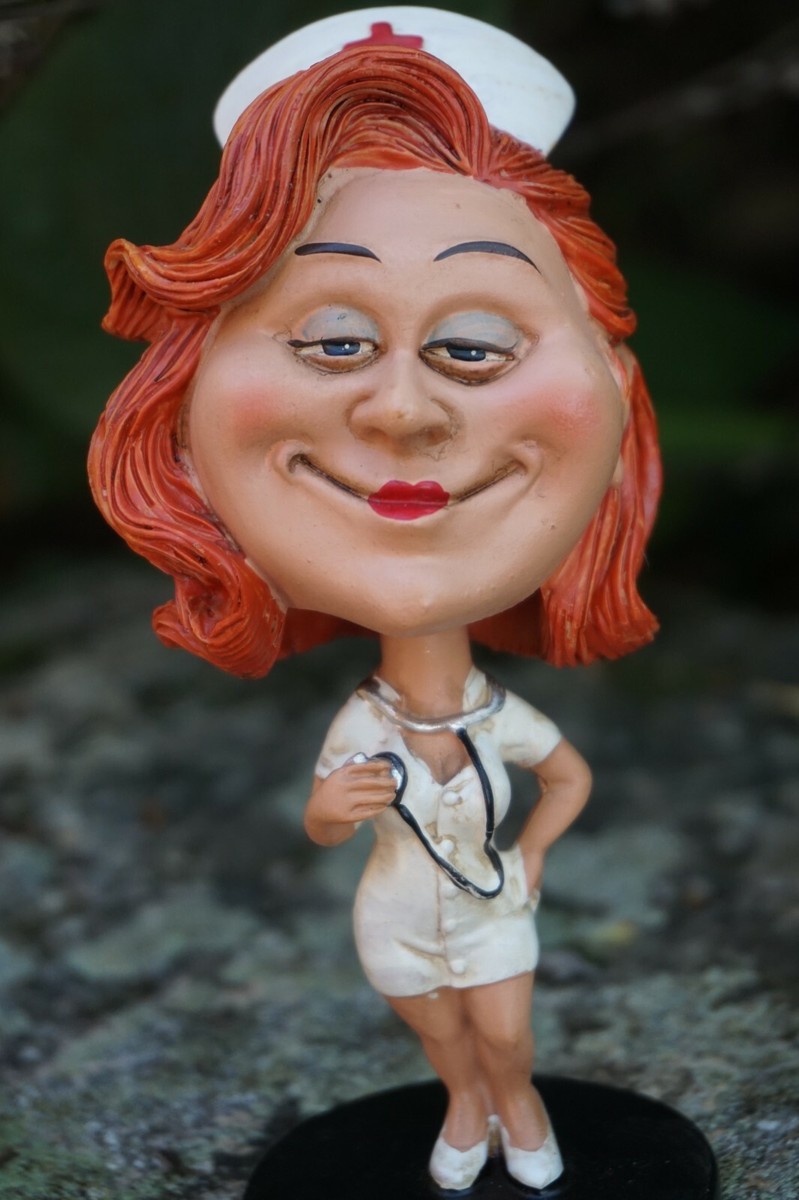 FIGURINE METIER CARICATURE INFIRMIERE HOPITAL DOCTEUR SEXY