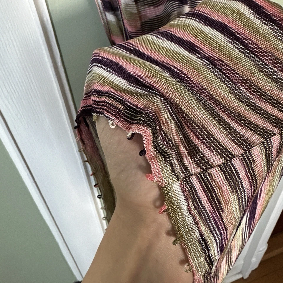 Camiseta sin mangas Missoni tejida cuello alto hecha en Italia talla 38 EE. UU. XS oliva crema púrpura Foto 4 de 4