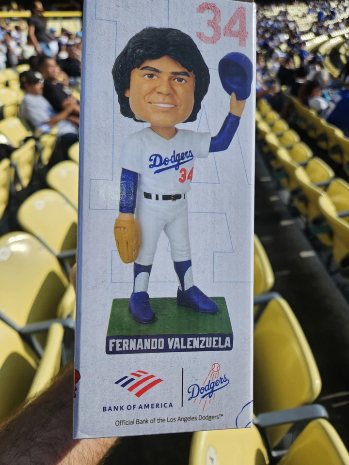 FERNANDO VALENZUELA BOBBLEHEAD SGA DODGERS 2025 NEW TRIBUTE EL TORO 🔥🔥🔥 - Image 2 of 2
