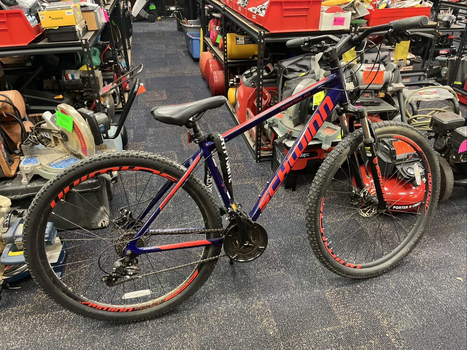Schwinn High Timber Mountain Bike - 29" - READ!