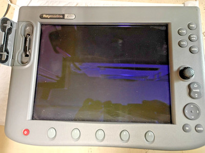 Raymarine C120 Classic Multifunction Display Unit  with Sun Cover, UNTESTED