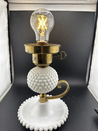 Vintage 13 1/2" Milk Glass Hobnail  Boudoir Night Table Electric Lamp WORKS📦