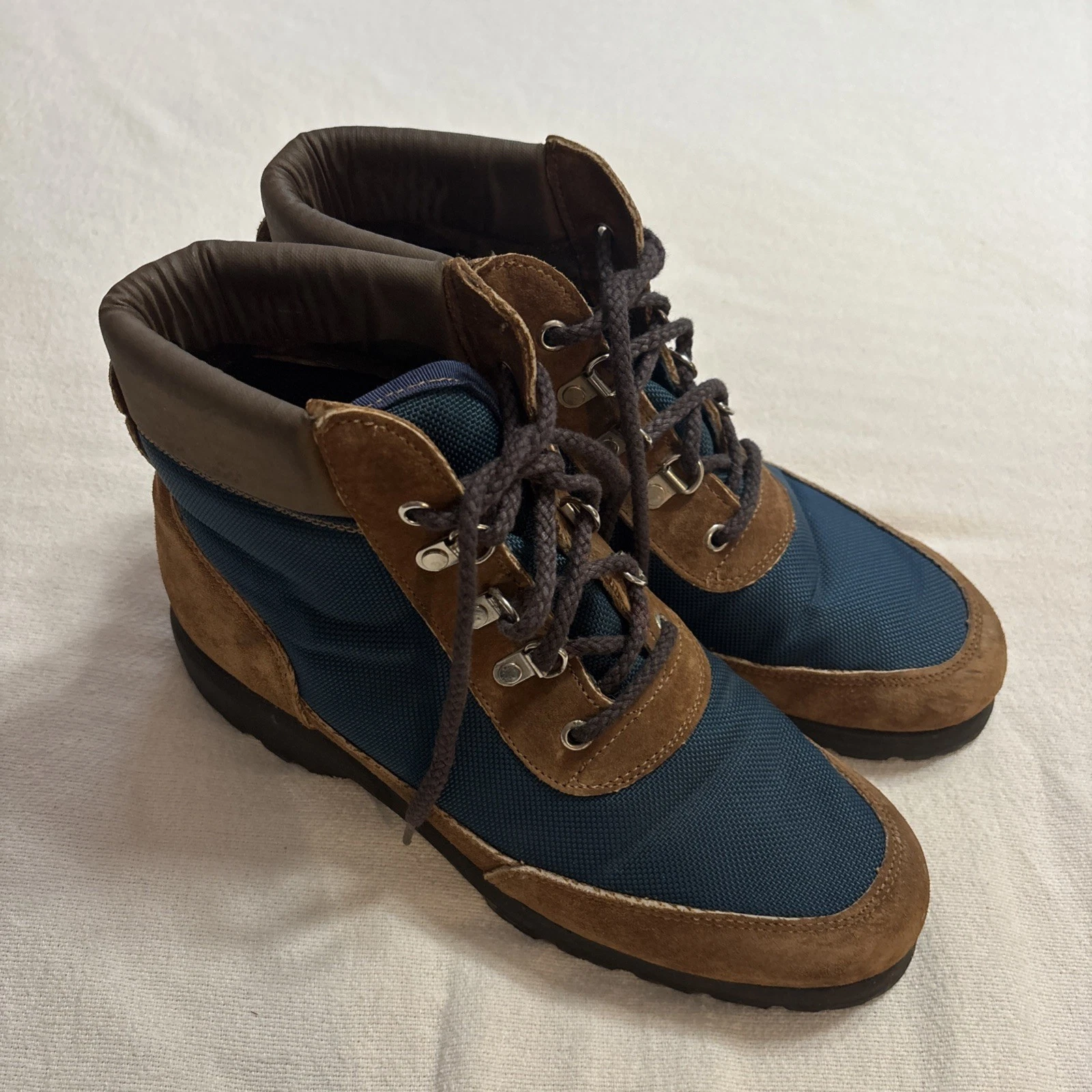 Wolverine Boots Tan Leather Blue Canvas Women’s Size 9.5 Work Hiking Outdoor
