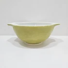 Vintage Pyrex Verde #442 Avocado Green Cinderella Mixing Bowl 1 -1/2 Qt Ovenware