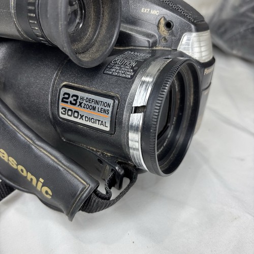 Panasonic VHS-C Camcorder Palmcorder PV-L858D - Parts Or Repair READ DETAILS - Picture 11 of 12