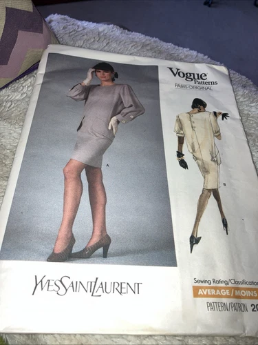 SAINT LAURENT (YSL) ABITO VOGUE modello cucito 2012 YVES SAINT LAURENT taglia:10 completo non tagliato