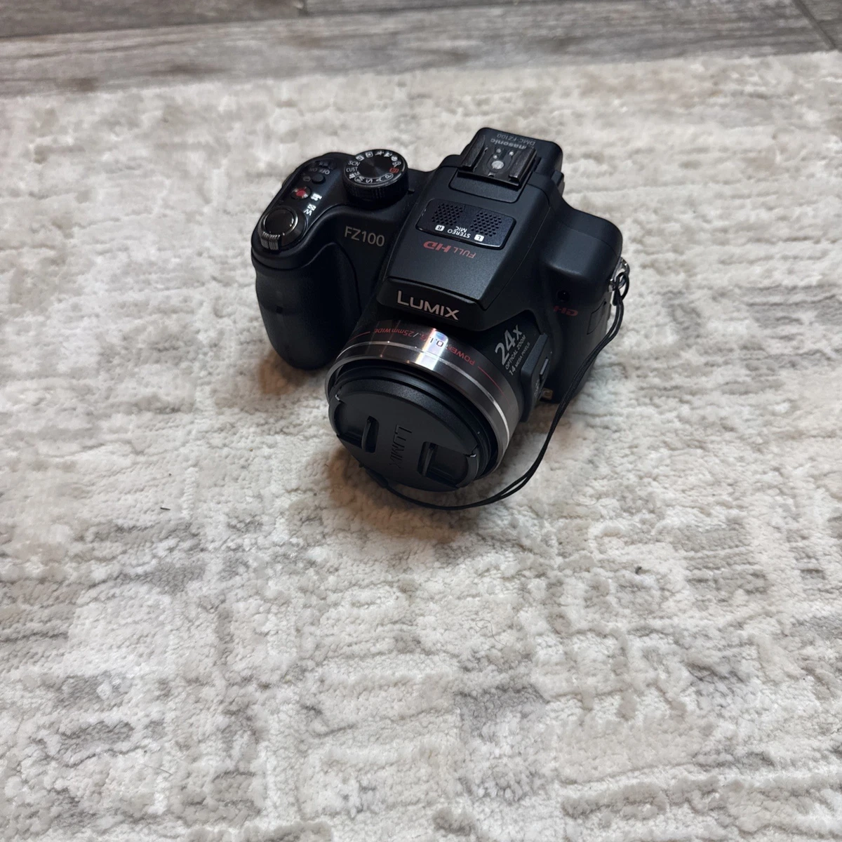 Panasonic LUMIX Panasonic Lumix DMC-FZ1000 Bridge Digital Cameras