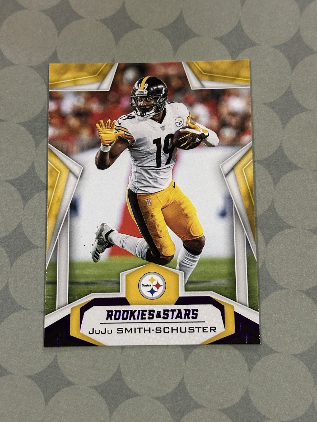 2019 Panini Rookies & Stars Juju Smith-Schuster Purple Foil #54 Pittsburgh (Q)