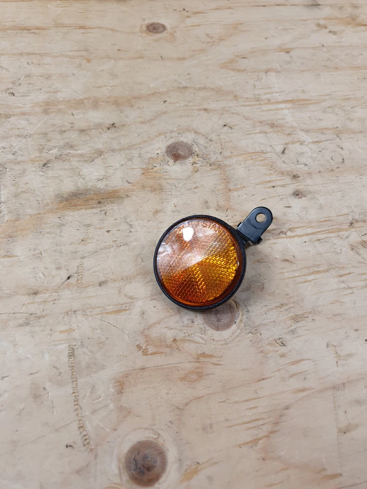 Reflector delantero Honda CBR1000 CBR600 NC700 VFR800 CB1000 Stanely 072-0789 OEM Foto 2 de 4