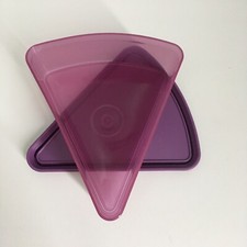 Tupperware Single Pie Slice Triangle Store-Wedge Keeper Sheer Purple Lunchbox