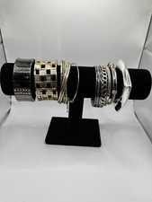 BRACELET LOT FASHION  COSTUME JEWELRY ASSORTED 85 