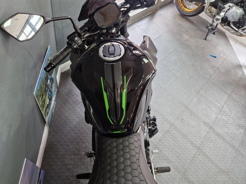 2024 Kawasaki Z900 - Picture 13 of 18