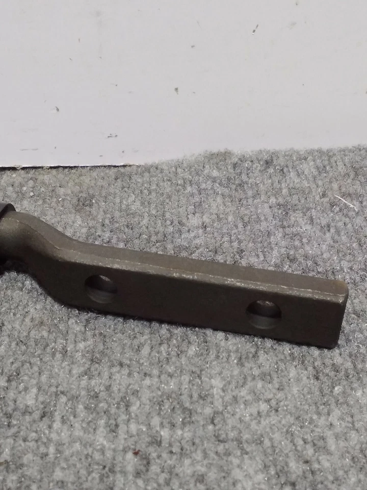 Brazo de rueda loca de dirección XRF K6331 se adapta a los vehículos enumerados en la tabla a continuación Foto 3 de 4