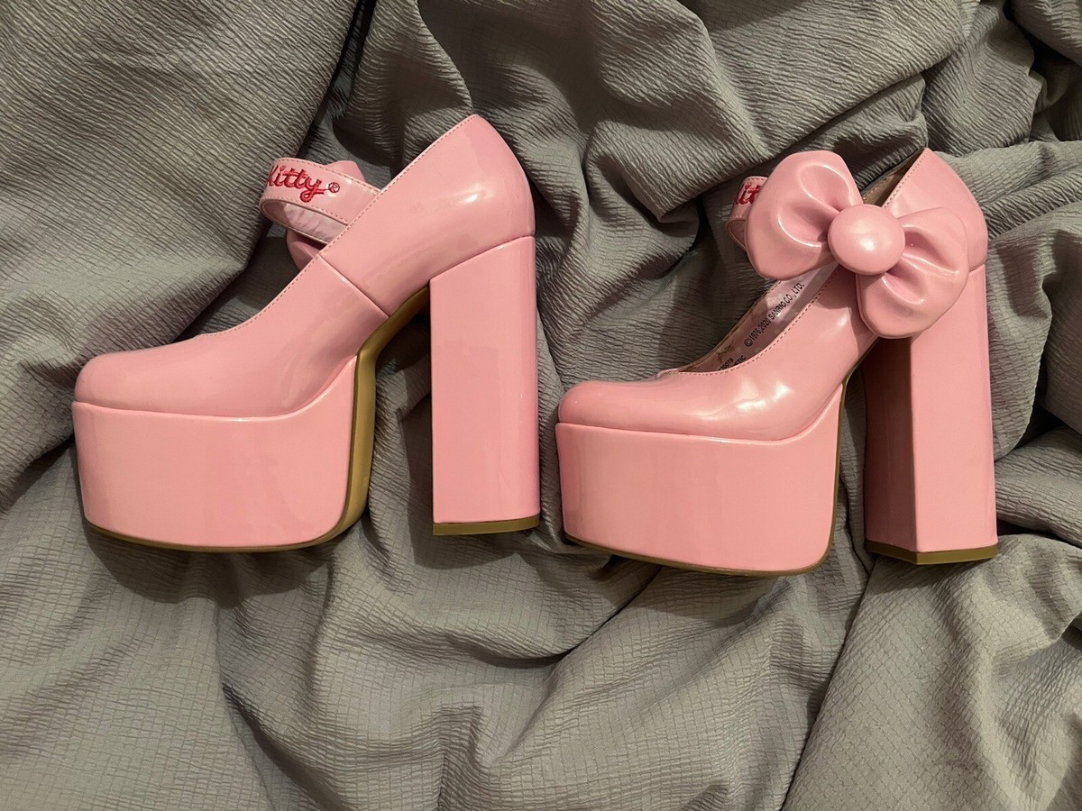 Hello Kitty Heels With Bow