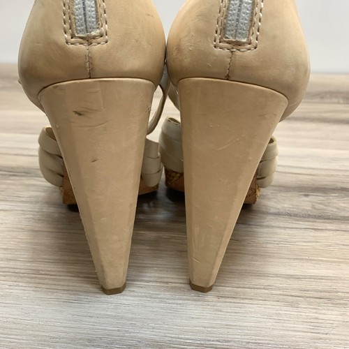 L.A.M.B. Leather High Heel Caged Sandals Nude Size 8.5M Zipper back High Heel - Picture 4 of 14