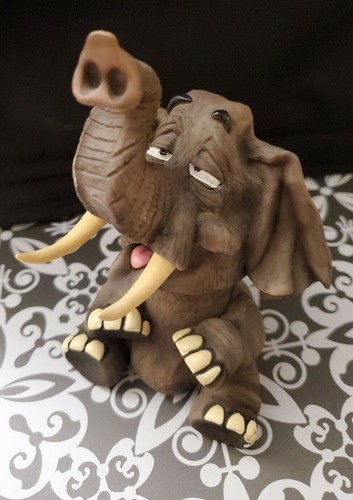 Super RARE Vintage Elephant Bobblehead Cartoon Figure? π π₯