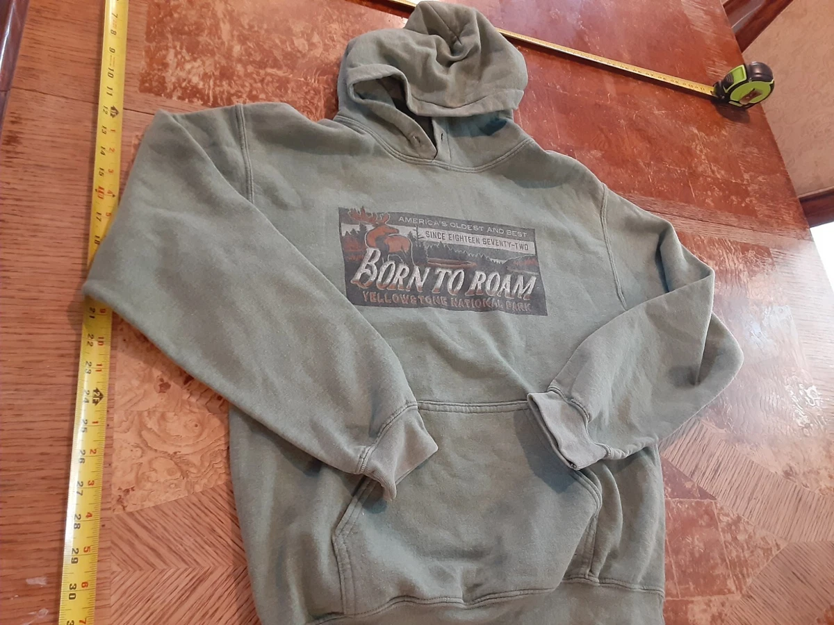 Yellowstone green sweatshirt hoodie sz Small mens S3