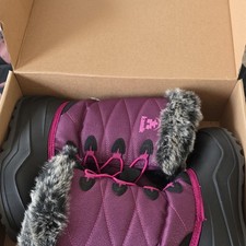 Kamik Girls Purple Quilted Fur Trim Snow Boots Ankle Lined Outdoor Winter