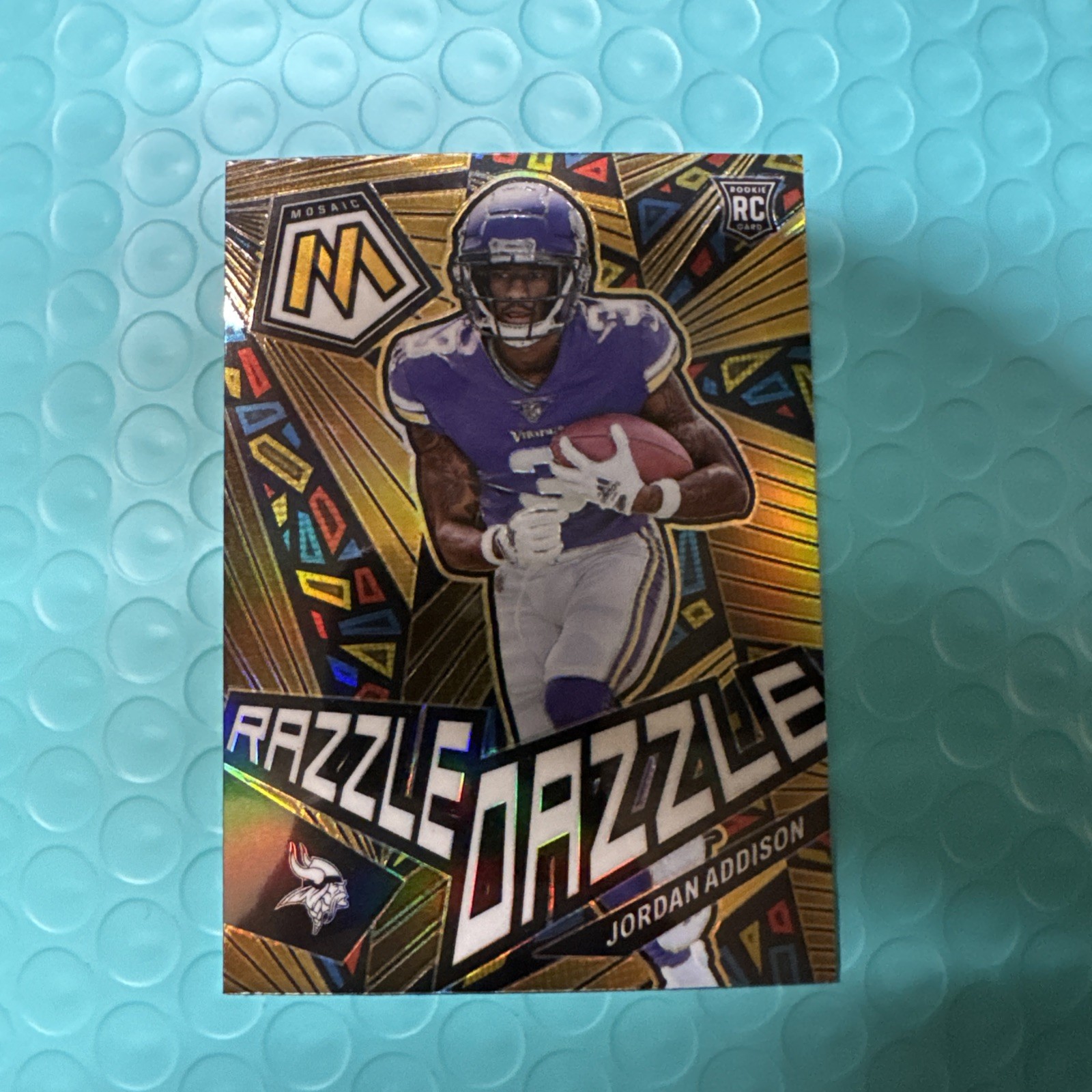 Jordan Addison RC 2023 Mosaic Razzle Dazzle Case Hit SSP #RD-28 Vikings