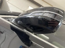 Used Left Door Mirror fits: 2017 Cadillac Ct6 power folding opt DNP w/surround v