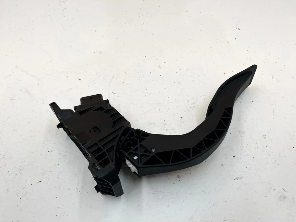 18-24 AUDI A5 S5 DELANTERO IZQUIERDO LADO IZQUIERDO ACELERADOR ACELERADOR PEDAL ACELERADOR MONTAJE OEM Foto 2 de 3