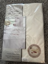 ENCORE MICROFIBER TABLECLOTH 60 X 84 Oblong- NEW - SPILL PROOF WIPES CLEAN