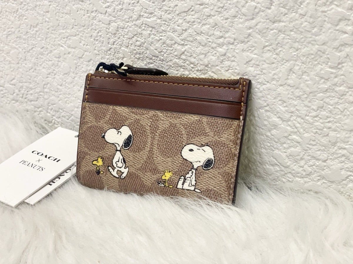 Coach X Peanuts Mini Skinny ID Case Signature Canvas W/Snoopy