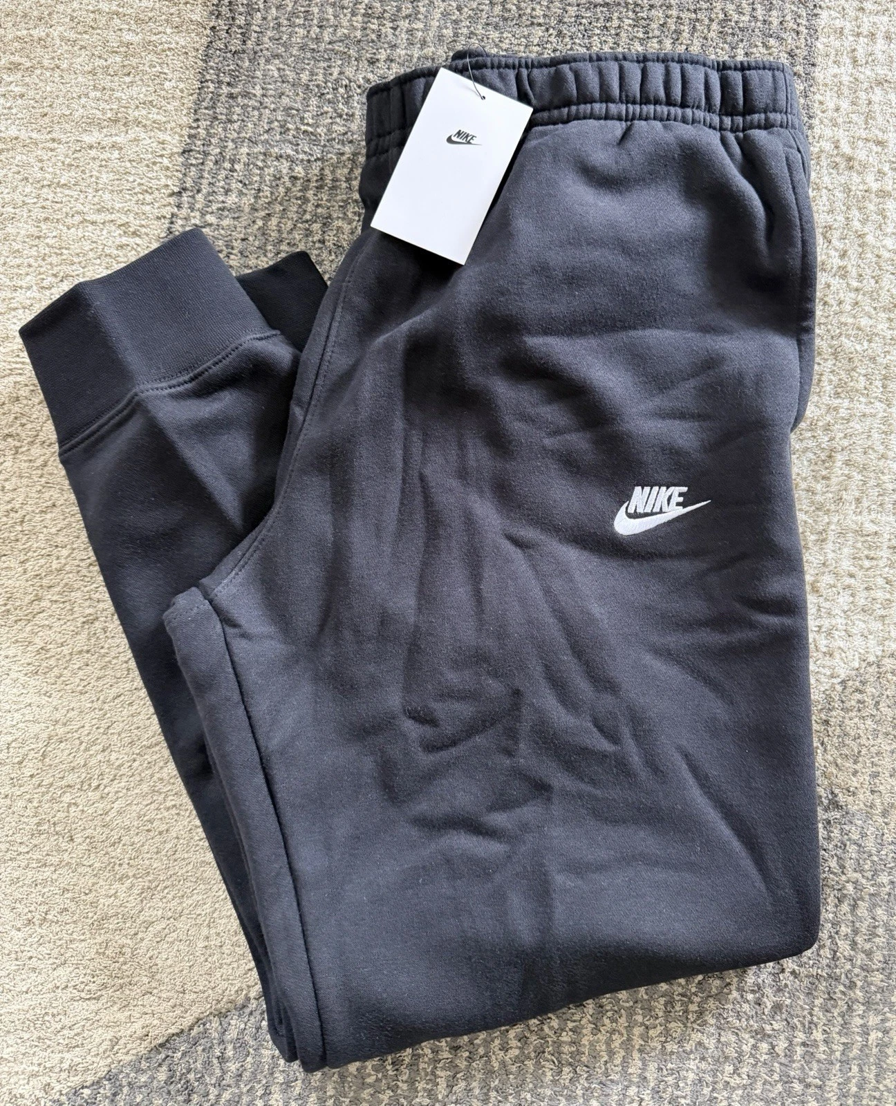 Men’s Nike Sportswear Club Fleece Joggers Sweatpants Black BV2671-010 Sz XL NWT