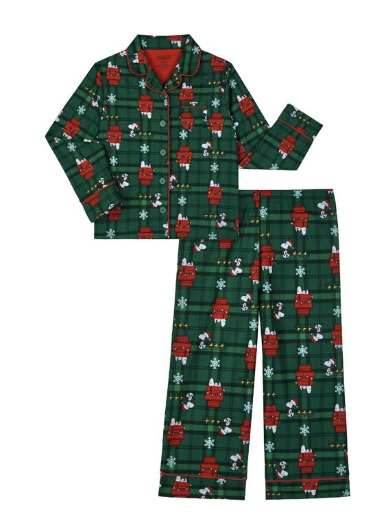 Peanuts Snoopy Girls Green Notch Collar 2 PC Pajama Set Size Medium NWT