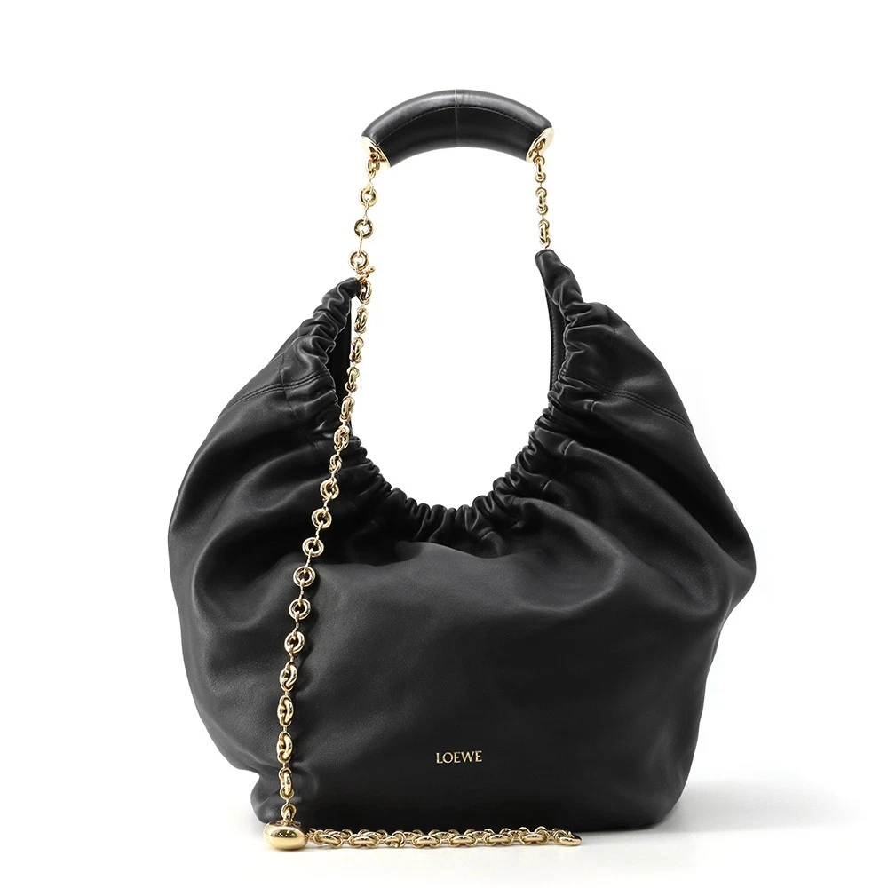 Loewe — LOEWE Squeeze Bag Size Medium Leather Black A914Q37X01