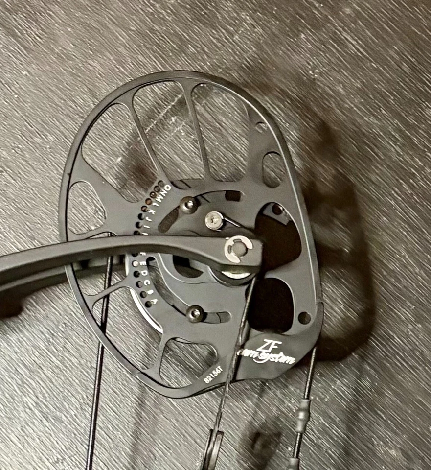 PSE Drive NXT ZF Cam RH Black 70LB New - Image 3 of 3