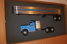 Smith Miller B Mack Silver Streak Express S077/200 Stock #1237