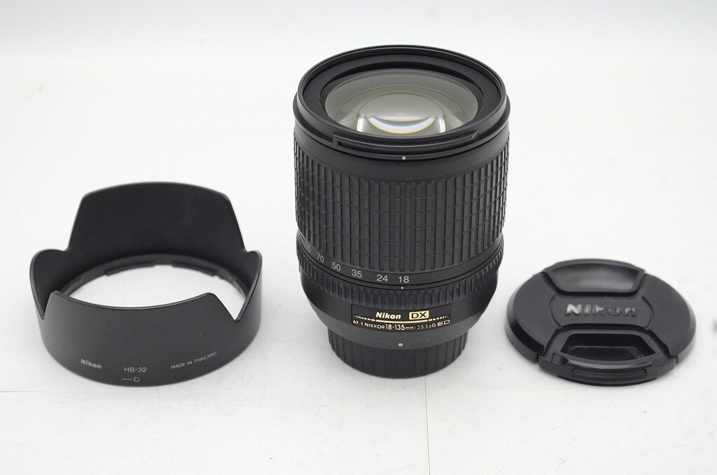 Nikon AF-S DX NIKKOR 18-135mm F3.5-5.6G ED IF Lens for F