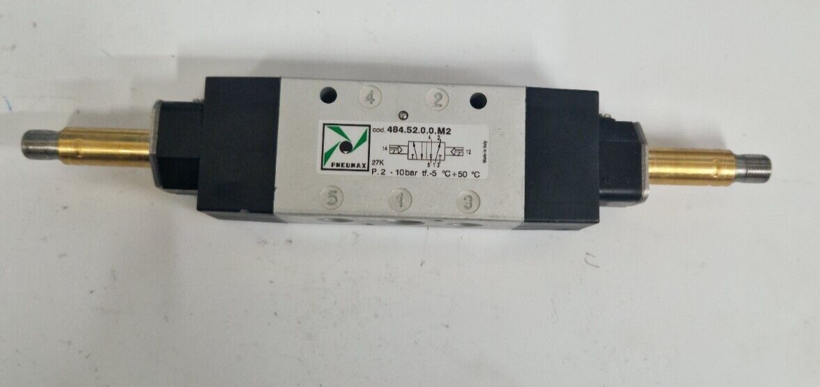 Pneumax 5/2 Valve 1/4 Bsp ,Sol-Sol,