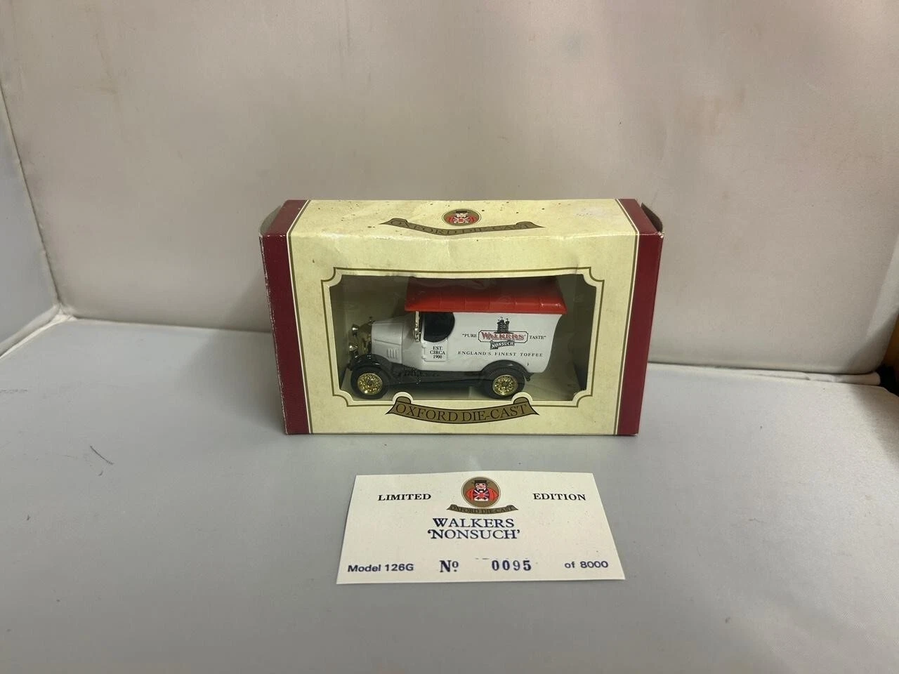 VANS OXFORD PRESSOFUSO MODEL VAN "WALKERS NONSUCH FINEST TOFFEE" EDIZIONE LIMITATA LOW 95