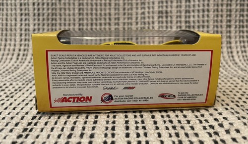 Dale Earnhardt Jr #3 Nilla Wafers Nutter Butter 2002 Monte Carlo 1:64 NASCAR - Picture 7 of 7