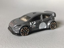 ‘ 12 Ford Fiesta. Hot Wheels. Pack Speed Blur 2021.